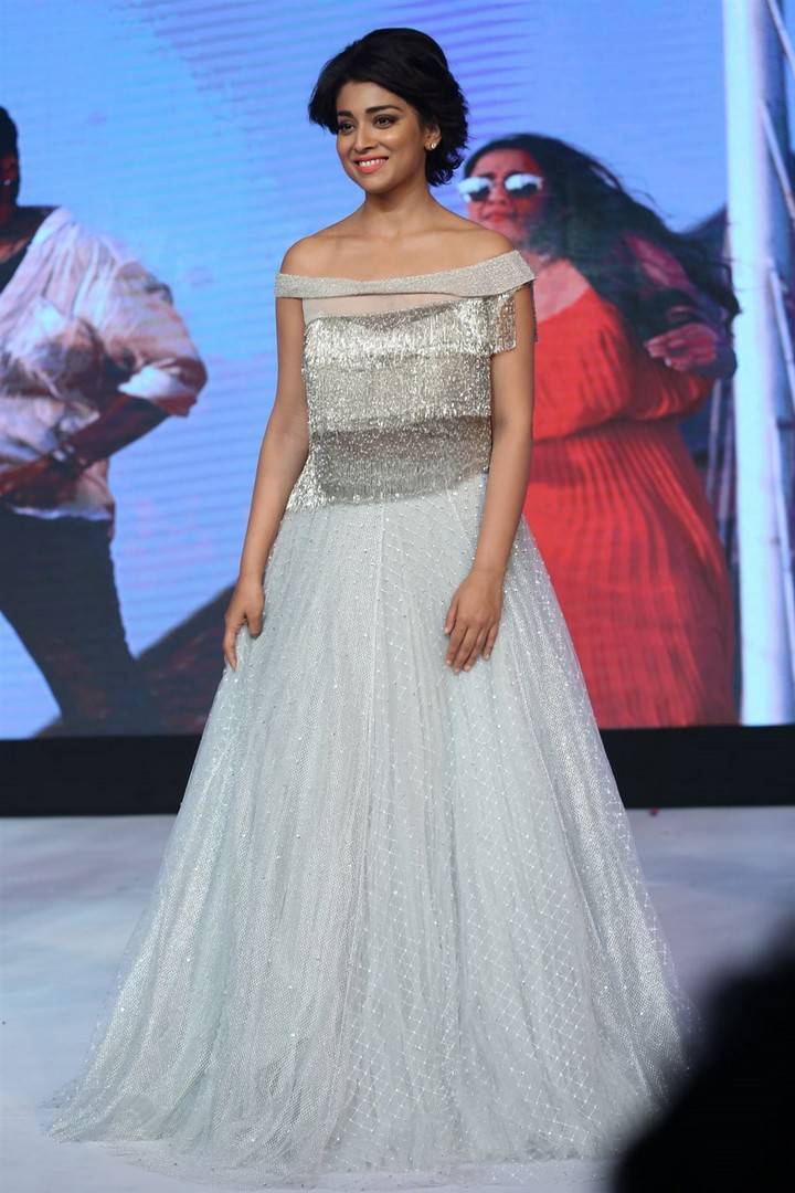 Actress Shriya Saran spotted at Nakshatram audio launch. Shriya Saran,actress Shriya Saran,Nakshatram audio launch,Nakshatram,Nakshatram audio,Nakshatram audio launch pics,Nakshatram audio launch images,Nakshatram audio launch stills,Nakshatram audio launch pictures,Nakshatram audio launch photos