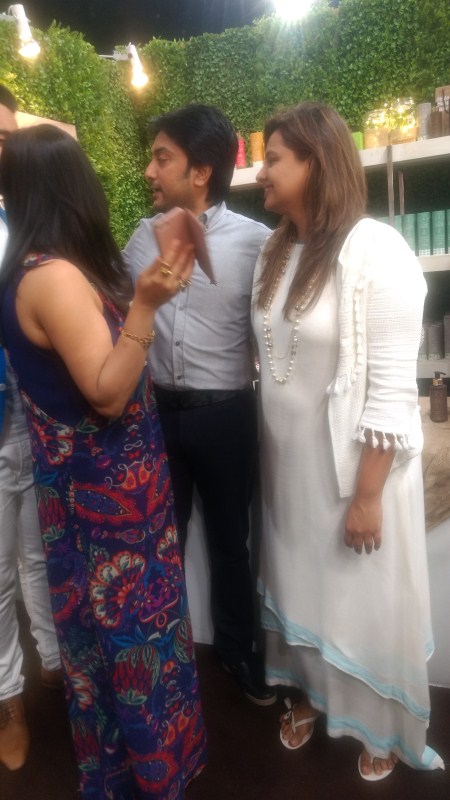 Celebs like Ekta Kapoor, Jackky Bhagnani, Deepshikha Deshmukh, Dhiraj Deshmukh at an exhibition held in Worli on 7th July. Ekta Kapoor,Jackky Bhagnani,Deepshikha Deshmukh,Dhiraj Deshmukh