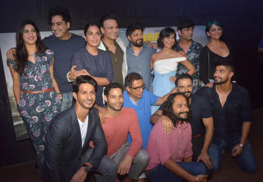The makers of Inside Edge had held a special preview of the series last evening. Richa Chadha,Vivek Oberoi,Tanuj Virwani,Sayoni Gupta,Siddhant Chaturvedi,Sanjay Suri,Jitin Gulati,Ali Fazal,Gulshan Devaiah,Inside Edge,Inside Edge special screening,Inside Edge special screening pics,Inside Edge special screening images,Inside Edge speci