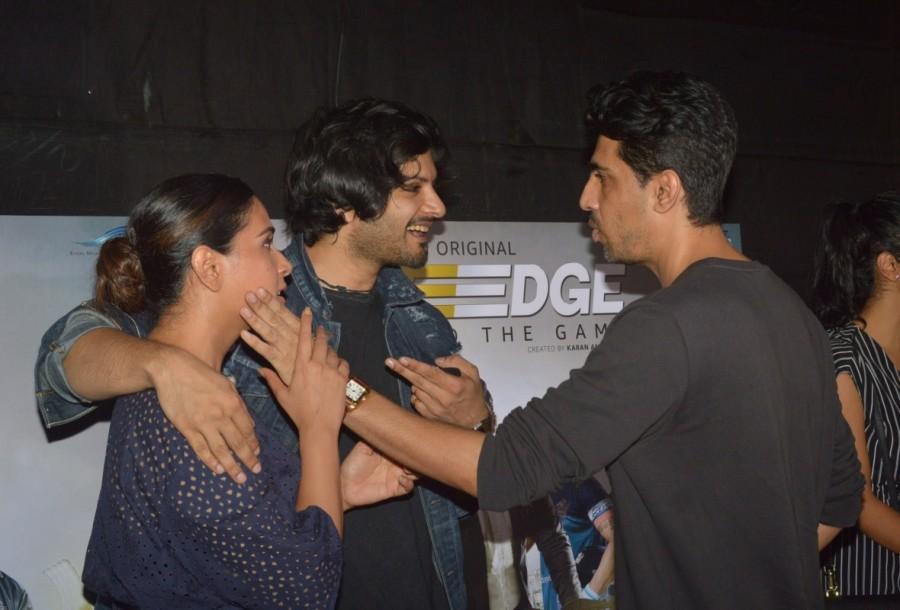 The screening had the presence of the entire star cast of Inside Edge along with close friends and family. Richa Chadha,Vivek Oberoi,Tanuj Virwani,Sayoni Gupta,Siddhant Chaturvedi,Sanjay Suri,Jitin Gulati,Ali Fazal,Gulshan Devaiah,Inside Edge,Inside Edge special screening,Inside Edge special screening pics,Inside Edge special screening images,Inside Edge speci