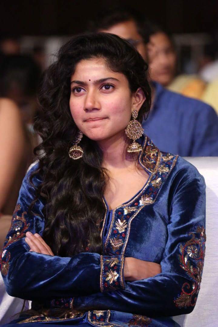 South Indian actress Sai Pallavi at Fidaa audio launch. Varun Tej,Sai Pallavi,Fidaa audio launch,Fidaa audio,Fidaa music launch,Fidaa music,Fidaa songs,Fidaa song launch,Fidaa music launch pics,Fidaa music launch images,Fidaa music launch stills,Fidaa music launch pictures,Fidaa music launch photos