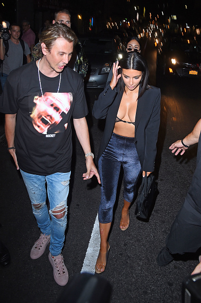 Kim Kardashian gets dinner at Estiatorio Milos in Mid Town Manhattan on July 10, 2017 in New York. Kim Kardashian,Kim Kardashian flaunts her assets,Kim Kardashian shows her assets,Kim Kardashian bikini pics,Kim Kardashian bikini images,Kim Kardashian bikini stills,Kim Kardashian curves,Kim Kardashian curves pics,Kim Kardashian flaunts curves,Kim Kardas