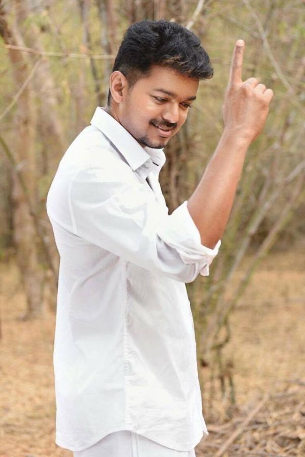 Vijay Latest Photos From Puli Movie - Photos,Images,Gallery - 6983