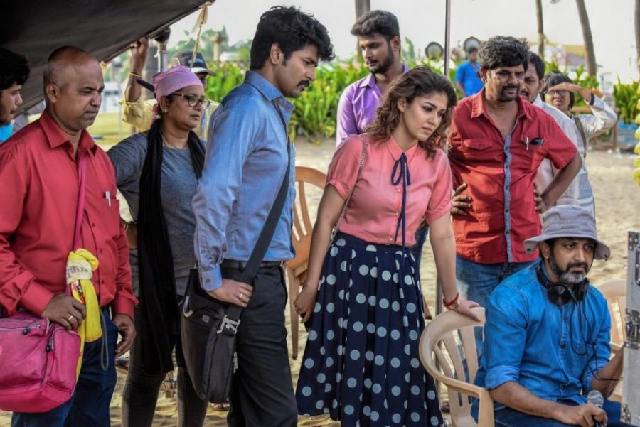 Velaikkaran movie on the sets. Sivakarthikeyan,Nayanthara,RJ Balaji,Sivakarthikeyan and Nayanthara,Velaikkaran stills,Velaikkaran movie stills,Velaikkaran movie pics,Velaikkaran movie images,Velaikkaran movie pictures,Velaikkaran movie photos