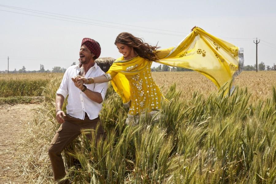 The peppy song has both Shah Rukh and Anushka exuding electrifying energy as they dance to the Punjabi beats of Pritam. 'Butterfly' further expresses the freedom of both Harry and Sejal who are seen soaking in the Punjabi vibe as they are seen riding on a tractor, dancing atop a shed and celebrate life. Shah Rukh Khan took to twitter sharing, "Jab Harry & Sejal Punjab waapis aa Gaye. Wot u seek u find in ur own desh ki dharti & mitti". The song is composed by Pritam and is sung by Aman Trikha, Nooran Sisters, Dev Negi and Sunidhi Chauhan. Both Shah Rukh Khan and Imtiaz Ali are closely etched with Punjab as far as their body of work is concerned. The actor has played a Punjabi guy in the films like Dilwale Dulhania Le Jayenge, Veer Zara to name a few, while filmmaker Imtiaz Ali's Jab we met and Love Aaj Kal connected the audience to Punjab. Shah Rukh Khan,Butterfly song,Jab Harry met Sejal,Jab Harry met Sejal songs,Jab Harry met Sejal movie songs