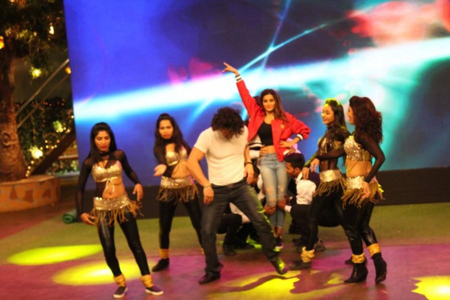 Tiger Shroff and Nidhi Agerwal at The Kapil Sharma Show to promote their upcoming film "Munna Michael" in Mumbai. Tiger Shroff and Nidhi Agerwal,Tiger Shroff,Nidhi Agerwal,The Kapil Sharma Show,Munna Michael,Munna Michael promotion,Munna Michael movie promotion,Munna Michael promotion on The Kapil Sharma Show