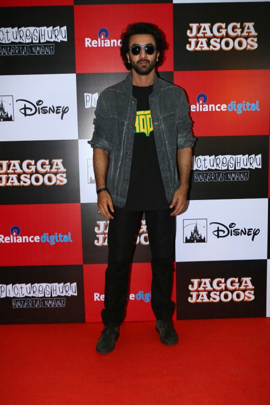 Ranbir Kapoor promotes Jagga Jasoos at Reliance Digital. Ranbir Kapoor and Katrina Kaif,Ranbir Kapoor,Katrina Kaif,Jagga Jasoos,Jagga Jasoos promotion,Jagga Jasoos movie promotion,Jagga Jasoos promotion pics,Jagga Jasoos promotion images,Jagga Jasoos promotion stills,Jagga Jasoos promotion pictures,Jagga Jasoos