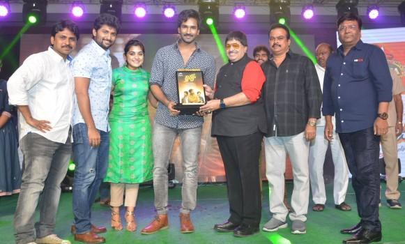 Telugu movie Ninnu Kori success meet event held last night at Vijayawada. Celebs like Nani, Nivetha Thomas, Aadhi graced the event.