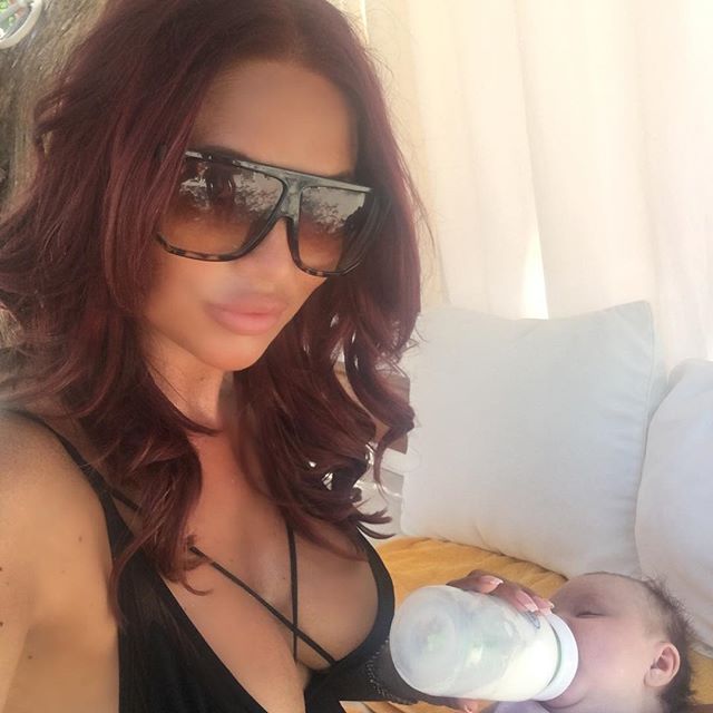 Model Amy Andrea Childs displays her incredible post-baby body. Amy Childs,Amy Childs body,Amy Childs bikini body,Amy Childs post-baby body,Amy Childs hot pics,Amy Childs hot images,Amy Childs hot stills,Amy Childs hot pictures,Amy Childs hot photos