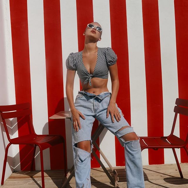 Isabella Khair Hadid looks stunning in plunging a crop top and ripped jeans during recent Europe trip. Bella Hadid,Bella Hadid bikini pics,Bella Hadid bikini images,Bella Hadid bikini stills,Bella Hadid curves,Bella Hadid curves pics,Bella Hadid flaunts curves,Bella Hadid curves pics,Bella Hadid curves images,Bella Hadid curves stills,Bella Hadid curves pi