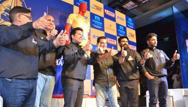 Allu Aravind, Nimmagadda Prasad, Sachin, Kamal, Ram Charan, Allu Arjun at Tamil Thalaivas jersey launch.