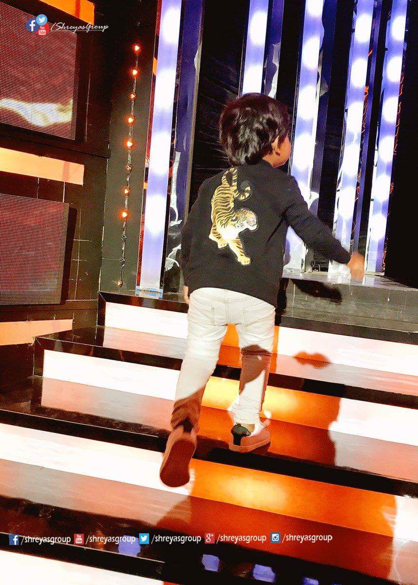 Jr. NTR tweeted on Saturday: "Happy birthday to my happiness. Your blessings are always a boon." He also shared a picture with Abhay from the sets. NTR is hosting the Telugu version of Bigg Boss, which marks his television debut. Jr. NTR,actor Jr. NTR,Jr. NTR celebrates son Abhay Ram birthday,Abhay Ram birthday,Jr. NTR celebrates Abhay Ram birthday,Bigg Boss Telugu,Bigg Boss Telugu sets,Jai Lava Kusa