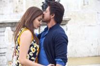 Jab Harry met Sejal team is all set to launch their upcoming song 'Hawayein' which will give us glimpses of the romance brewing between Harry aka Shah Rukh Khan and Sejal aka Anushka Sharma.