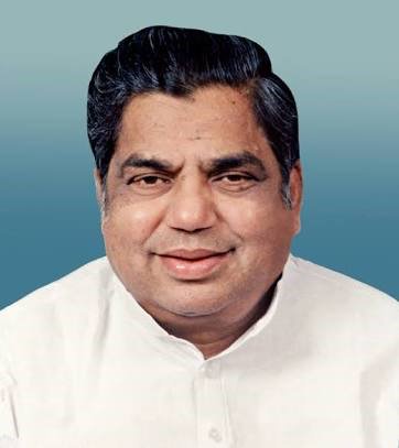 A veteran Congress leader for over six decades, Singh was the Chief Minister of the first coalition government in the southern state from May 28, 2004 to February 3, 2006 with the Janata Dal-Secular (JD-S). Dharam Singh,CM Dharam Singh,Dharam Singh dead,Dharam Singh passes away,Dharam Singh cardiac arrest,N. Dharam Singh