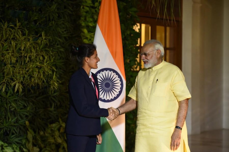 Modi tweeted: With @ImSushVerma...a reliable wicket keeper and wonderful player. PM Narendra Modi,Narendra Modi,Indian women cricketers,Poonam Raut,Mansi Joshi,Poonam Yadav,Rajeshwari Gayakwad,Jhulan Goswami,Shikha Pandey