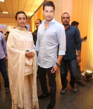Mahesh Babu with his wife Namrata at Shyam Prasad Reddy daughter Maithri wedding.