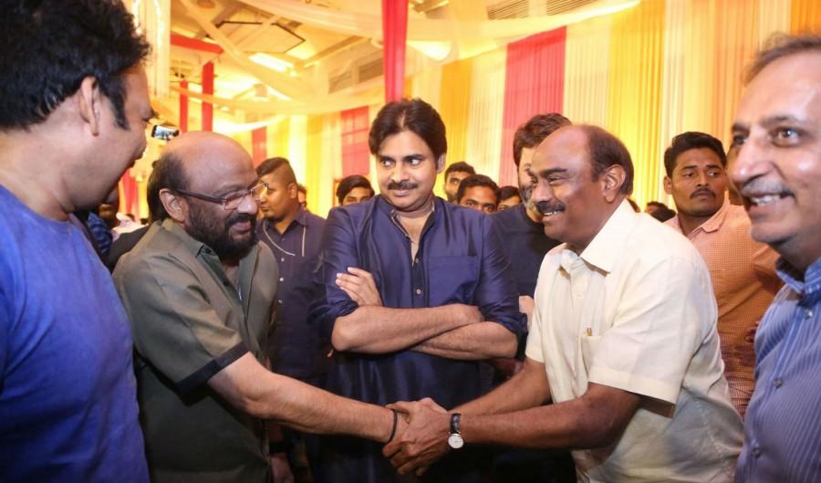 Pawan Kalyan spotted at Shyam Prasad Reddy daughter Maithri wedding. Pawan Kalyan,actor Pawan Kalyan,Pawan Kalyan at Maithri wedding,Shyam Prasad Reddy daughter,Shyam Prasad Reddy