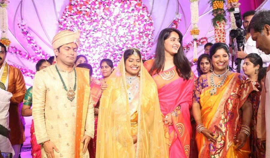 Actress Anushka Shetty at Shyam Prasad Reddy daughter Maithri wedding. Prabhas and Anushka Shetty,Prabhas,Anushka Shetty,Shyam Prasad Reddy daughter Maithri wedding,Shyam Prasad Reddy,love birds Prabhas and Anushka Shetty