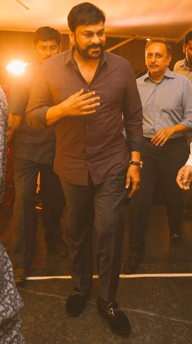 South Indian actor Chiranjeevi spotted at Shyam Prasad Reddy daughter Maithri wedding. Chiranjeevi,megastar Chiranjeevi,Chiranjeevi at Shyam Prasad Reddy daughter Maithri wedding,Chiranjeevi at Shyam Prasad Reddy daughter wedding