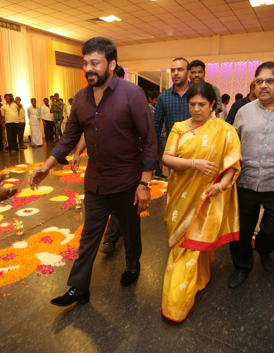 Film actor Chiranjeevi spotted at Shyam Prasad Reddy daughter Maithri wedding. Chiranjeevi,megastar Chiranjeevi,Chiranjeevi at Shyam Prasad Reddy daughter Maithri wedding,Chiranjeevi at Shyam Prasad Reddy daughter wedding