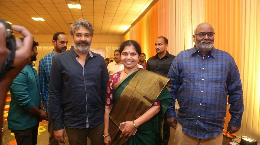 SS Rajamouli, Rama and MM Keeravani snapped at Shyam Prasad Reddy daughter Maithri wedding. SS Rajamouli,director SS Rajamouli,SS Rajamouli spotted at Shyam Prasad Reddy daughter Maithri wedding,Shyam Prasad Reddy daughter Maithri wedding