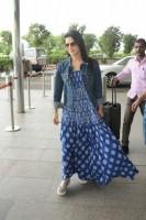 Sunny Leone,Sunny Leone snapped at airport,Sunny Leone spotted at airport,actress Sunny Leone,Sunny Leone at airport,Sunny Leone pics,Sunny Leone images,Sunny Leone stills,Sunny Leone pictures,Sunny Leone photos