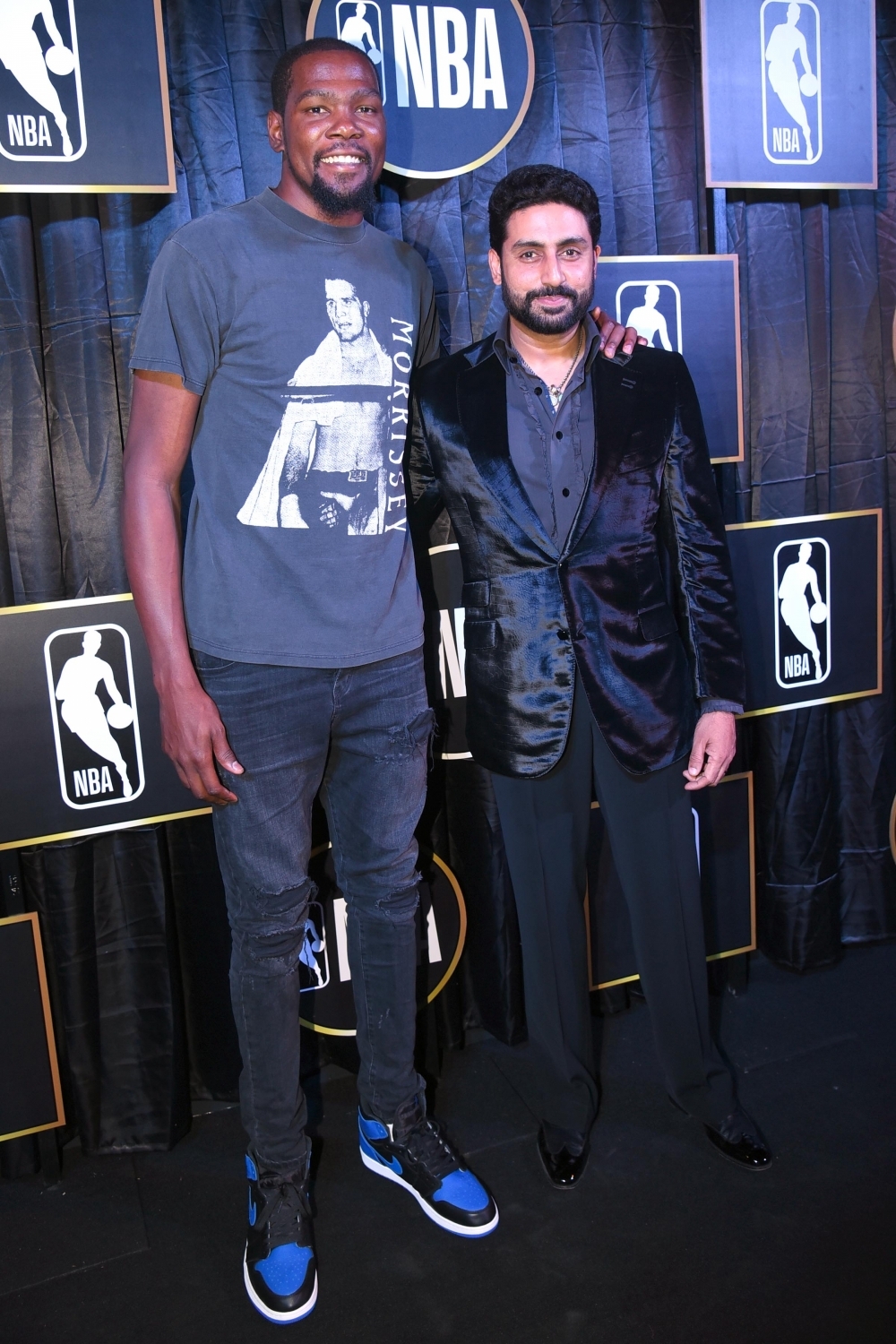 Bollywood actor Abhishek Bachchan with NBA Most Valuable Player Kevin Durant at the reception in New Delhi on July 27,2017. NBA player Kevin Durant,Kevin Durant,Abhishek Bachchan,Vijay Amritraj,Rannvijay Singha