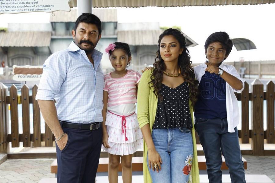 Bhaskar Oru Rascal is an upcoming Tamil comedy, family drama film written and directed by Siddique. Produced by Harshini Movies. Arvind Swamy,Amala Paul,Arvind Swamy and Amala Paul,Bhaskar Oru Rascal,Bhaskar Oru Rascal stills,Bhaskar Oru Rascal pics,Bhaskar Oru Rascal images,Bhaskar Oru Rascal pictures