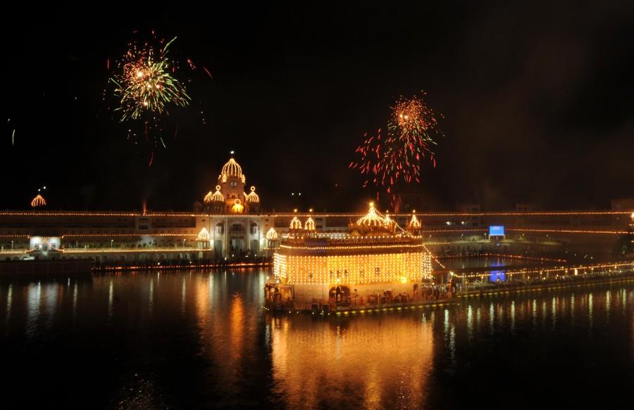 Baisakhi celebration at Golden Temple - Photos,Images,Gallery - 7077