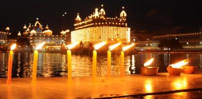 Baisakhi celebration at Golden Temple,Baisakhi celebration pictures,Baisakhi celebration images,Baisakhi 2015,Baisakhi celebration at Golden Temple Photos,Amritsar : Baisakhi celebration at Golden Temple,Golden Temple,Amritsar,AMRITSAR : Baisakhi celebra