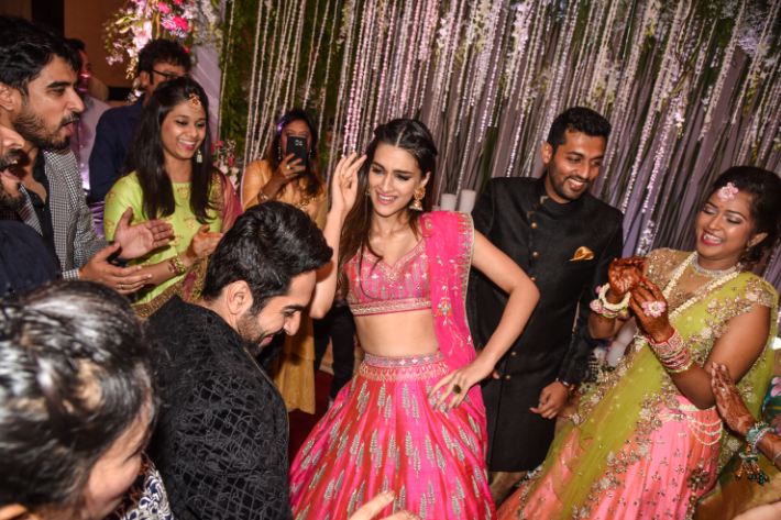 Ayushmann got the newly engaged couple to dance to the tune of “Sweety Tera Drama”, from Bareilly ki Barfi, not once but twice. The actor also shared, "It’s a fun, desi track and as soon as they played it, the crowd went berserk!”, admitting that as a kid he had gate crashed weddings earlier with a bunch of 10 friends. Ayushmann further adds, “After a game of cricket, we’d get ready and gate crash a party for a late-night ice cream. It was easier earlier when nobody knew me, but I haven’t done it after becoming an actor. It’s great fun, I’m a huge fan of the band Maroon 5 who gate crashed weddings for one of their songs. I would like to do that with my band too.” Ayushman Khurrana,Kriti Sanon,Khurrana,Bareilly Ki Barfi,Bareilly Ki Barfi actors