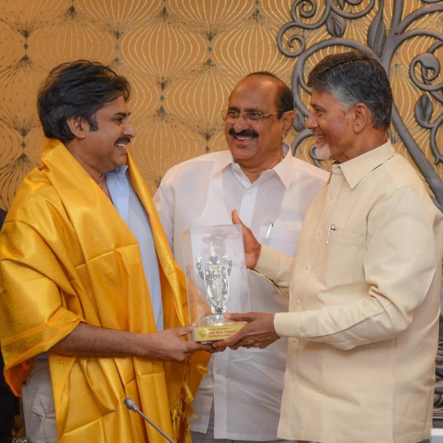 On the issue of reservation for Kapus, a caste he comes from, Pawan said this was a sensitive matter and need to be handled carefully. Recalling that TDP had made the promise to provide quota, he said the issue should be resolved through talks to ensure that backward classes were compensated for any loss on account of providing reservation to Kapus. Pawan formed Jana Sena on the eve of 2014 elections but he or his party did not contest. Instead, the actor campaigned for the TDP-BJP alliance. Last year, he announced that Jana Sena will contest the elections in both Telugu states. Jana Sena,Jana Sena chief,Pawan Kalyan,CM Chandrababu Naidu,Chandrababu Naidu,Pawan Kalyan meets CM Chandrababu Naidu