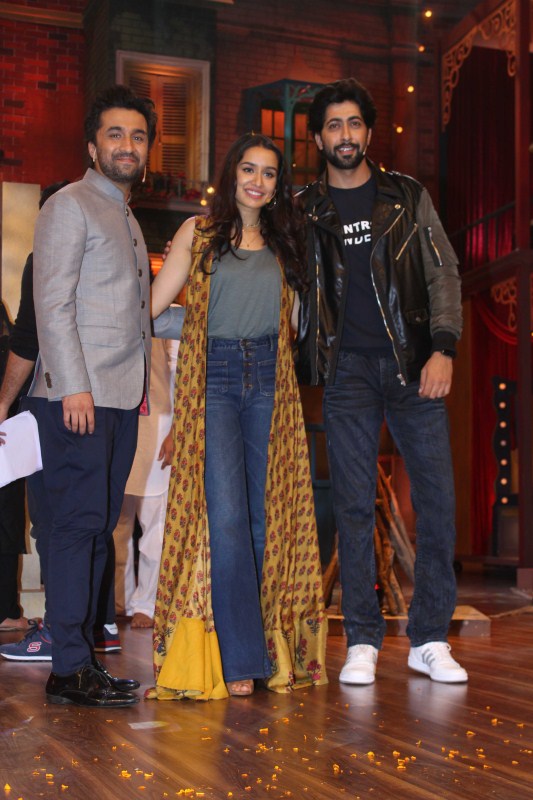 Shraddha Kapoor and Siddhanth Kapoor promote their upcoming movie Haseena Parkar on the sets of The Drama Company. Shraddha Kapoor and Siddhanth Kapoor,Shraddha Kapoor,Siddhanth Kapoor,Haseena Parkar,Haseena Parkar promotion,Haseena Parkar movie promotion,The Drama Company