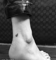 Bella Hadid,Bella Hadid rose tattoo,Bella Hadid tattoo,JonBoy,artist JonBoy,bella hadid instagram,bella hadid sexy photo,bella hadid bikini