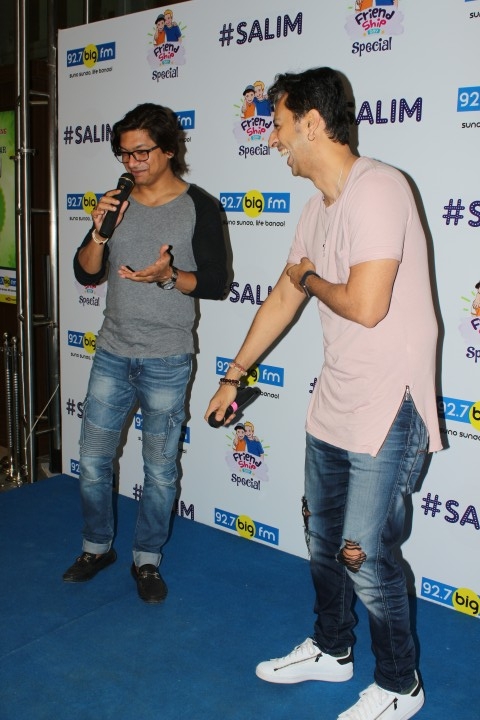 Singers Shaan and Salim Merchant celebration Friendship Day at the 92.7 Big FM in Mumbai. Shaan,Salim,Singer Shaan,Singer Salim,Shaan,Salim celebrates Friendship,Friendship day,Friendship day celebration