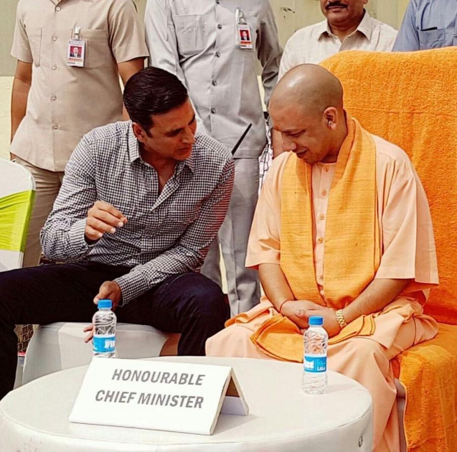 The episode of "Sa Re Ga Ma Pa Li'l Champs Season 6" featuring Akshay will be aired on Saturday on Zee TV. Akshay Kumar,actor Akshay Kumar,Toilet anthem,Toilet Ka Jugaad,Swachh Bharat campaign,Narendra Modi,PM Narendra Modi