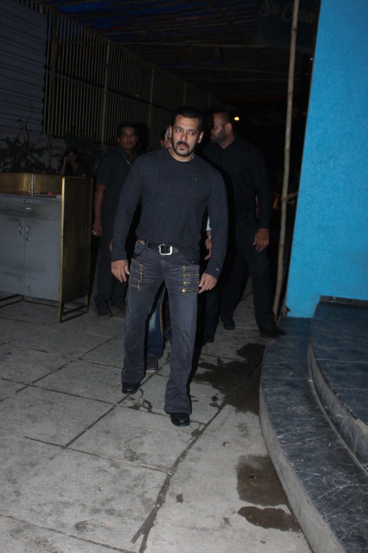 Bollywood film actor Salman Khan snapped at Arbaaz Khan birthday bash. Salman Khan,actor Salman Khan,Salman Khan snapped at Arbaaz Khan birthday bash,Arbaaz Khan birthday bash,Arbaaz Khan birthday bash pics,Arbaaz Khan birthday bash images,Arbaaz Khan birthday bash stills,Arbaaz Khan birthday bash pictures,Arbaaz Khan birthd