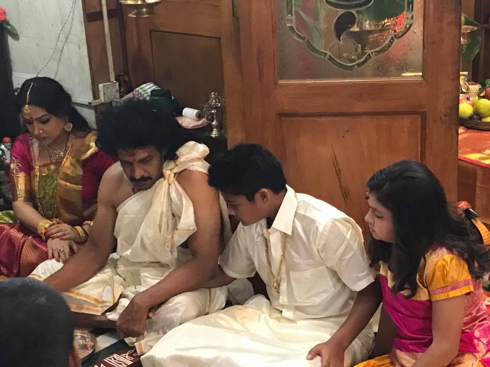 Varamahalakshmi festival celebrated at actor Upendra and Priyanka's house. Varamahalakshmi festival,Varamahalakshmi festival celebration,Varamahalakshmi celebration,Upendra and Priyanka,Upendra,priyanka upendra
