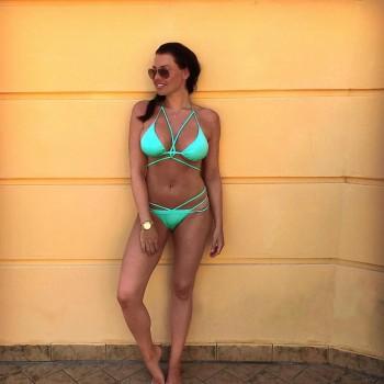 Jessica Wright flaunts her ample cleavage in Bikini.