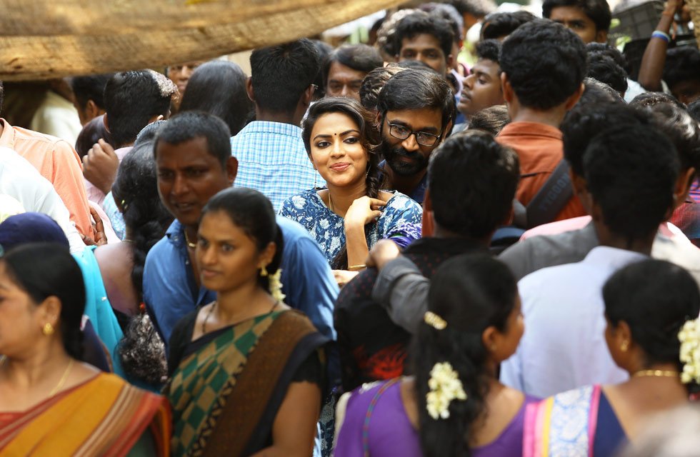Starring Dhanush, Amala Paul, Kajol in the lead role, while Ritu Varma, Saranya Ponvannan, Vivek, Hrishikesh, Samuthirakani appears in the supporting role. Dhanush,Amala Paul,Kajol,Velai Illa Pattadhaari 2,Velai Illa Pattadhaari 2 stills,Velai Illa Pattadhaari 2 pics,Velai Illa Pattadhaari 2 images,Velai Illa Pattadhaari 2 pictures,Velai Illa Pattadhaari 2 photos,tamil movie Velai Illa Pattadhaari 2