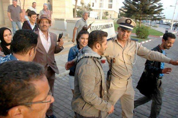 "Straight from New York, with no sleep, Salman Khan jumps in for horse riding training 'Tiger Zinda Hai. Morocco," Zafar captioned the video. Salman Khan,actor Salman Khan,Tiger Zinda Hai,Tiger Zinda Hai working stills,Tiger Zinda Hai working pics,Tiger Zinda Hai working images,Tiger Zinda Hai working photos,Tiger Zinda Hai working pictures