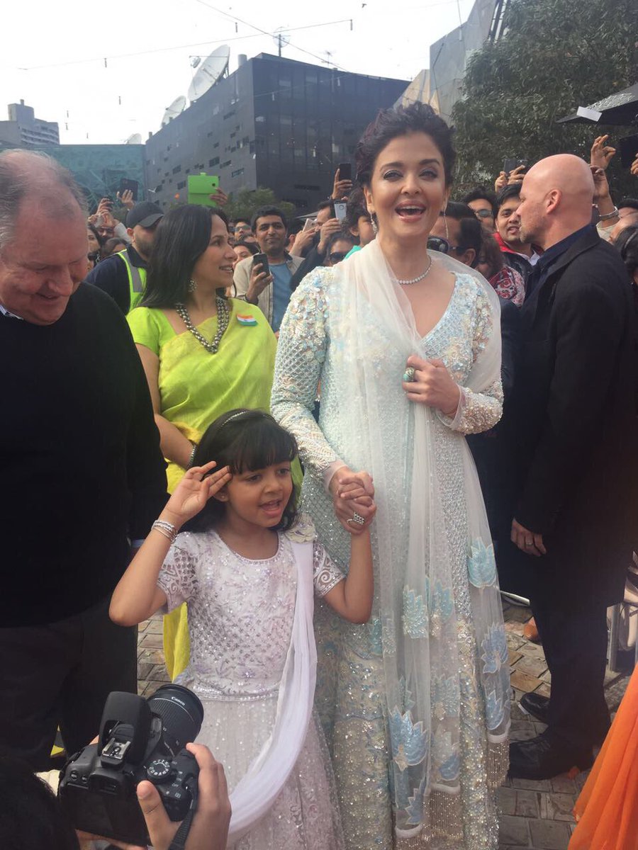 Bollywood actress Aishwarya Rai Bachchan and Aaradhya Bachchan hoist the Indian flag at IFFM 2017 in Melbourne. Aishwarya Rai Bachchan,Aishwarya Rai and Aaradhya Bachchan,Aishwarya Rai,Aaradhya Bachchan,IFFM 2017,IFFM