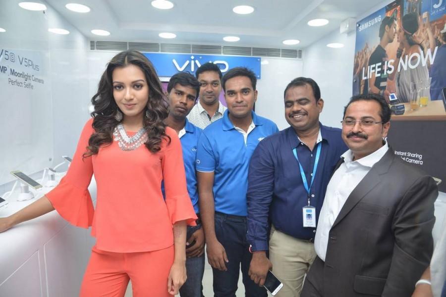 South Indian actress Catherine Tresa launches B New Mobile Store at Kurnool. Catherine Tresa,actress Catherine Tresa,B New Mobile Store,B New Mobile Store launch