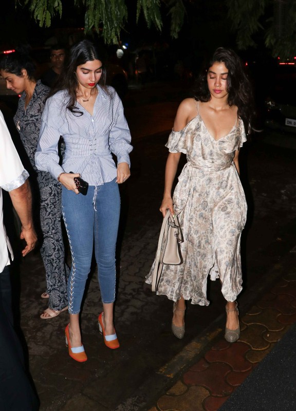 She was last seen on screen in a powerful role in "Mom" earlier this year. Sridevi Kapoor,Sridevi Kapoor birthday,Sridevi Kapoor birthday celebration,Sridevi Kapoor birthday celebration with family