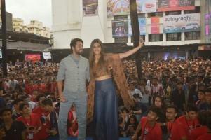 Kriti Sanon and Ayushmann Khurrana,Kriti Sanon,Ayushmann Khurrana,Bareilly Ki Barfi,Bareilly Ki Barfi promotion,Bareilly Ki Barfi movie promotion