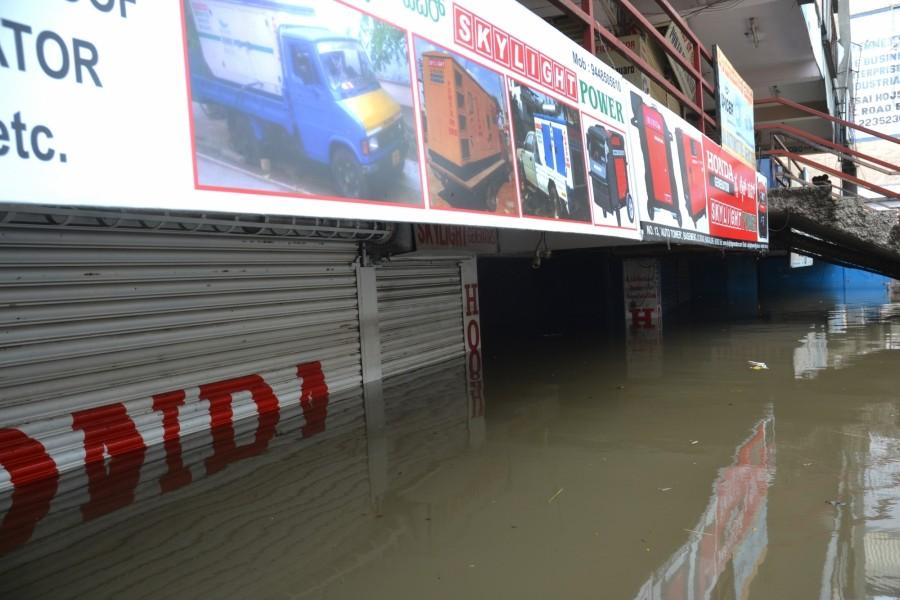 The Bellandur Lake, the largest of the 262 lakes and tanks in the city, was seen covered in toxic foam after the downpour. Police faced a tough time as several arterial roads, subways, and underbridges were waterlogged, slowing vehicular movement and causing traffic snarls. The flights at the Kempegowda International Airport, however, remained unaffected. According to the Meteorological Department, the city had not witnessed such heavy rainfall in August since 1890, when 166 mm rain was recorded on a single day. Bengaluru records heaviest rainfall,Bengaluru: Monday rain highest for August in 127 years,180mm rainfall,180mm rainfall in Bangalore