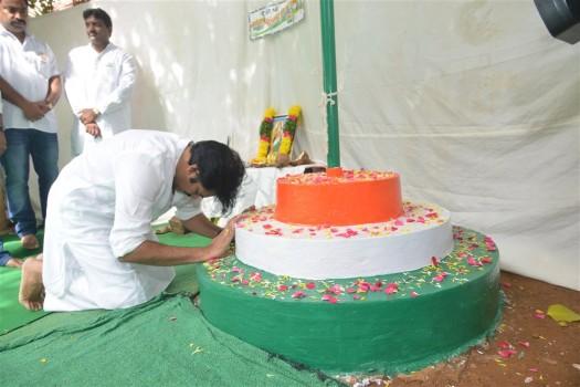 Actor Pawan Kalyan celebrates Independence day at Jana Sena Office.