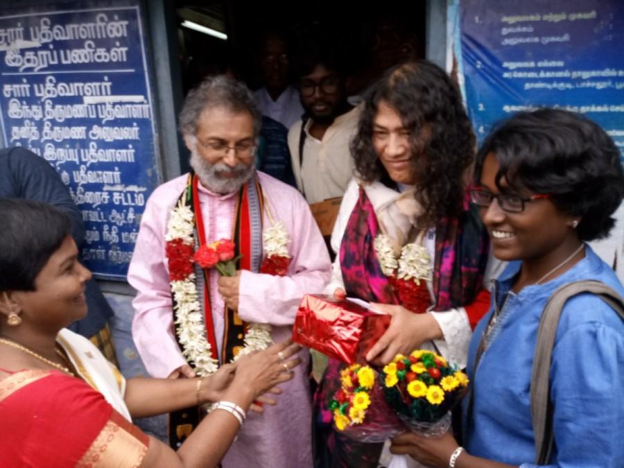 Civil rights activist Irom Chanu Sharmila on Thursday married her lover Desmond Coutinho in Kodaikanal in Tamil Nadu. Irom Sharmila,Irom Sharmila gets married,Irom Sharmila married,Irom Sharmila married Desmond Coutinho,Desmond Coutinho