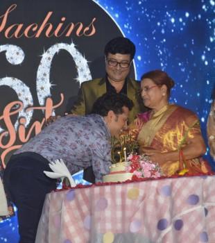 Actor Sachin Pilgaonkar celebrate his birthday with his mother and Cricketer Sachin Tendulkar in Mumbai on Aug 17, 2017.