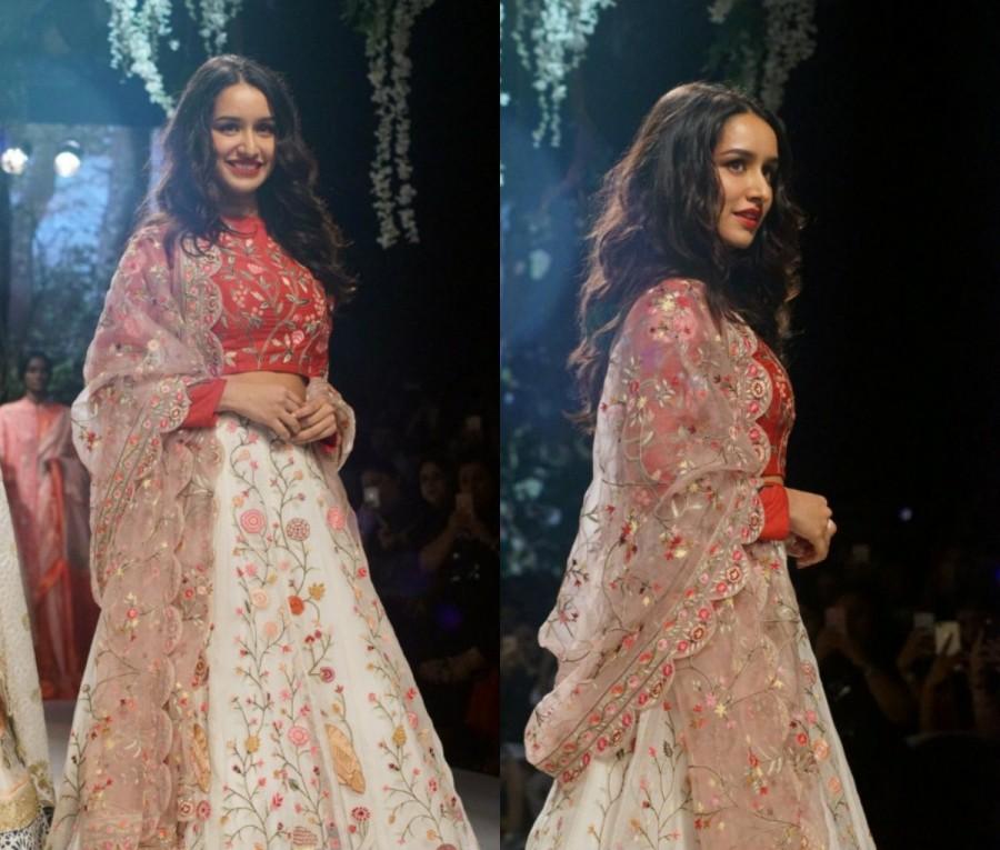 Staying true to his roots, the designer's textiles -- Chanderis, Maheshwaris and Banarasis -- did all the fashionable talking when he showcased his fine motifs woven to bring back the heritage, culture of warp and weft. The light as air fabrics had a regal demeanour as chirping birds; kamal, genda and mogra along with hints of Mughal architectural inspirations were entwined into the weaves. Catering to the needs of the dynamic 'New Age' Indian woman, Mishra offered a festive collection that displayed the beauty and organic blend of handloom craft with impeccable construction. Shraddha Kapoor looks sensational,Shraddha Kapoor looks sensational at Lakme Fashion Week,Shraddha Kapoor at Lakme Fashion Week,Lakme Fashion Week,Lakme Fashion Week 2017